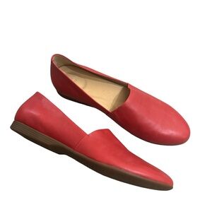 Dansko Larisa SlipOn Leather Red Flats Casual Everyday Comfort Size 42 (11.5-12)